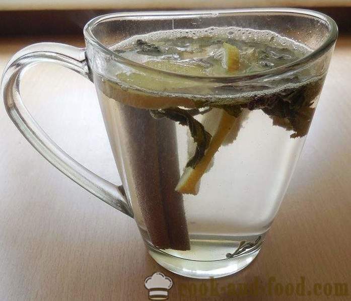Teh hijau dengan halia, lemon, madu dan rempah - bagaimana untuk menghasilkan resipi teh halia dengan gambar.