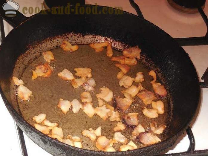 Kentang goreng dalam kuali dengan bacon dan telur - bagaimana untuk memasak kentang goreng lazat dan betul, langkah demi langkah resipi dengan gambar.