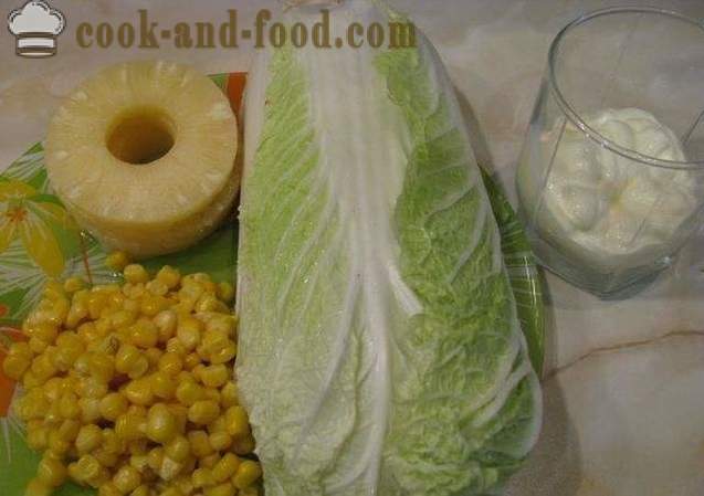 Salad kubis cina dengan nanas, jagung dan delima - mudah, mudah dan sangat lazat, dengan langkah demi langkah resipi foto