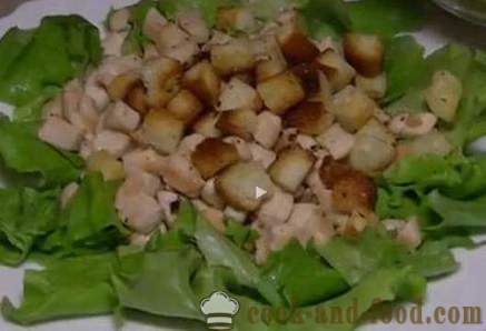 Salad Caesar dengan croutons - resipi klasik dengan gambar dan video. Bagaimana untuk menyediakan salad Caesar dan berpakaian salad