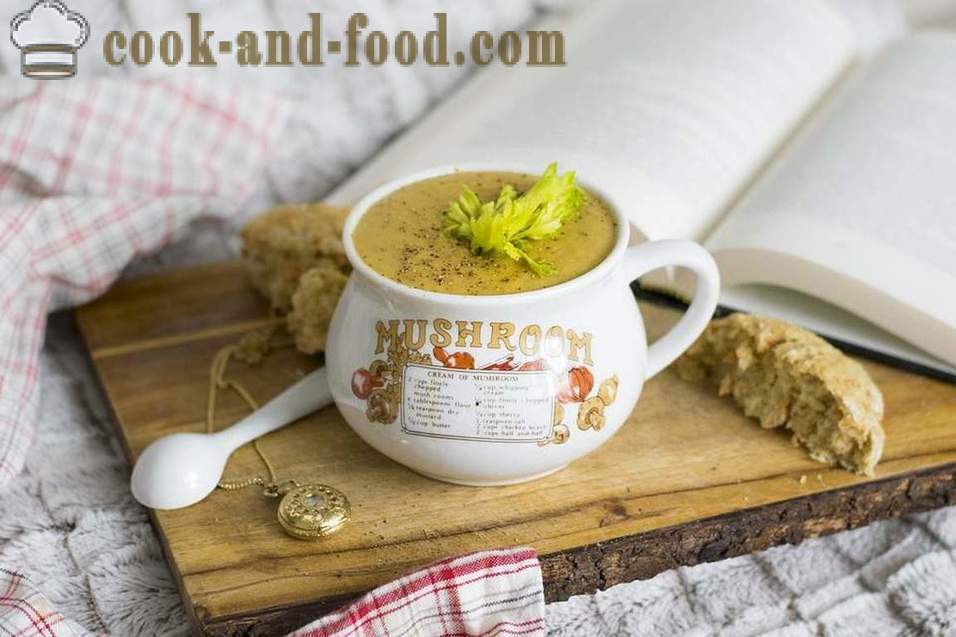 Putih sup cendawan: dua resipi hidangan lazat