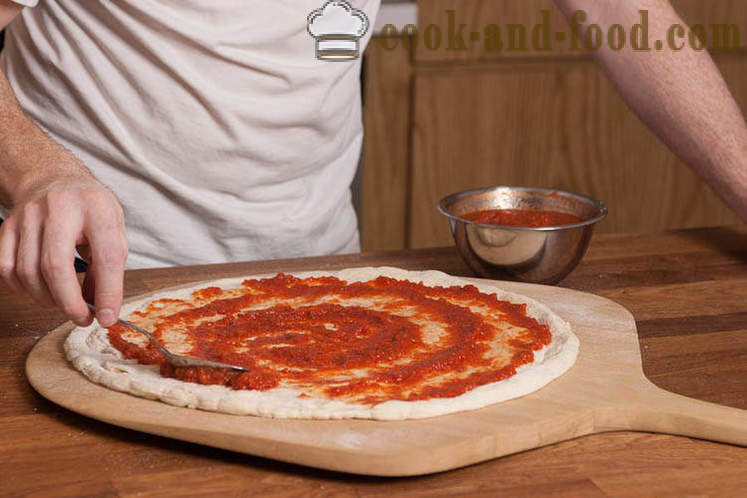 Doh resipi dan sos pizza oleh Jamie Oliver