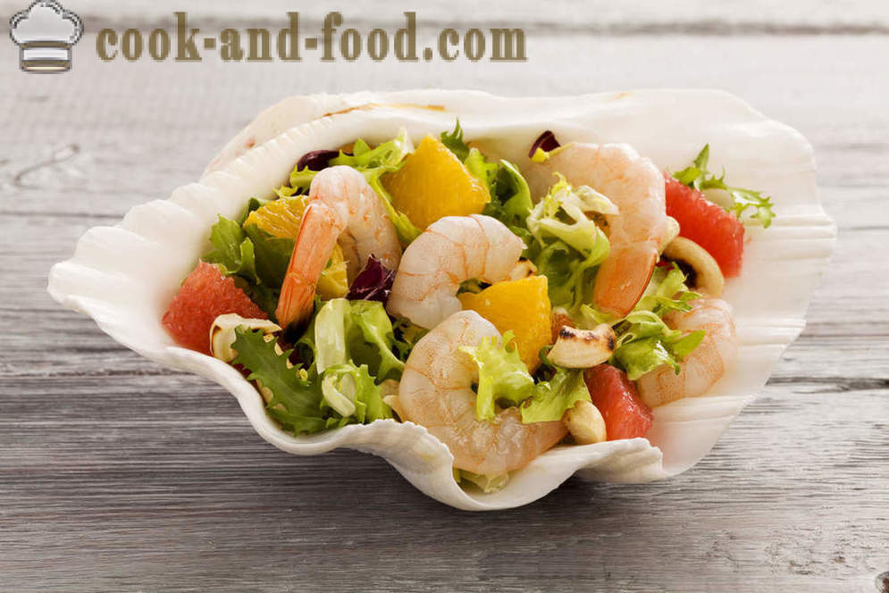 Resipi: salad Vitamin dengan sayur-sayuran, udang dan makanan laut
