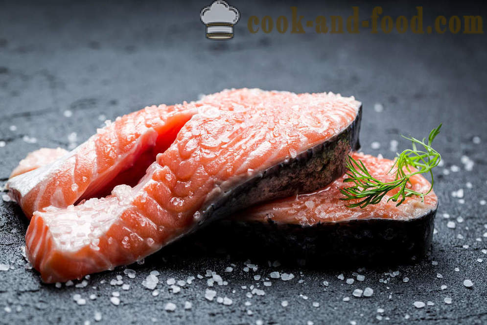 Bagaimana lazat pink salmon garam - resipi video di rumah